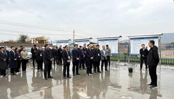 臨洮縣委副書記李清元、縣政協(xié)主席黎輝一行調(diào)研臨洮國家現(xiàn)代農(nóng)業(yè)產(chǎn)業(yè)園智慧農(nóng)業(yè)示范園建設(shè)項目